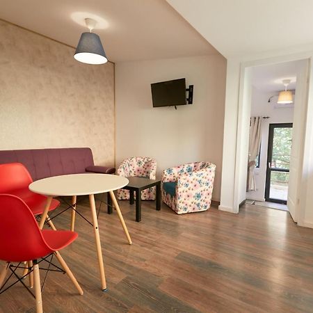 Stanford Aparthotel Bucharest Exterior photo